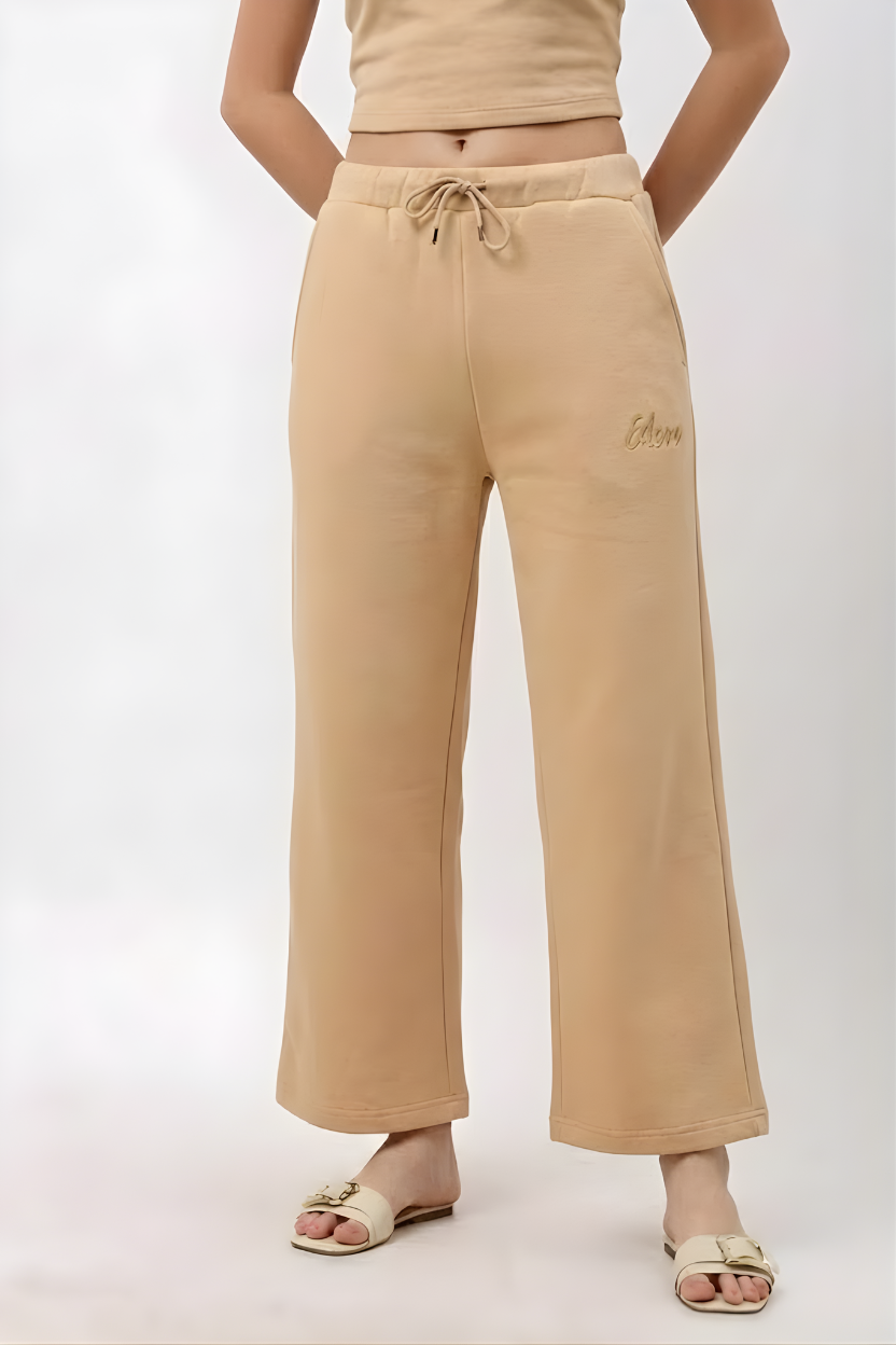 Kaia Women's Relaxed Fit Pyjama