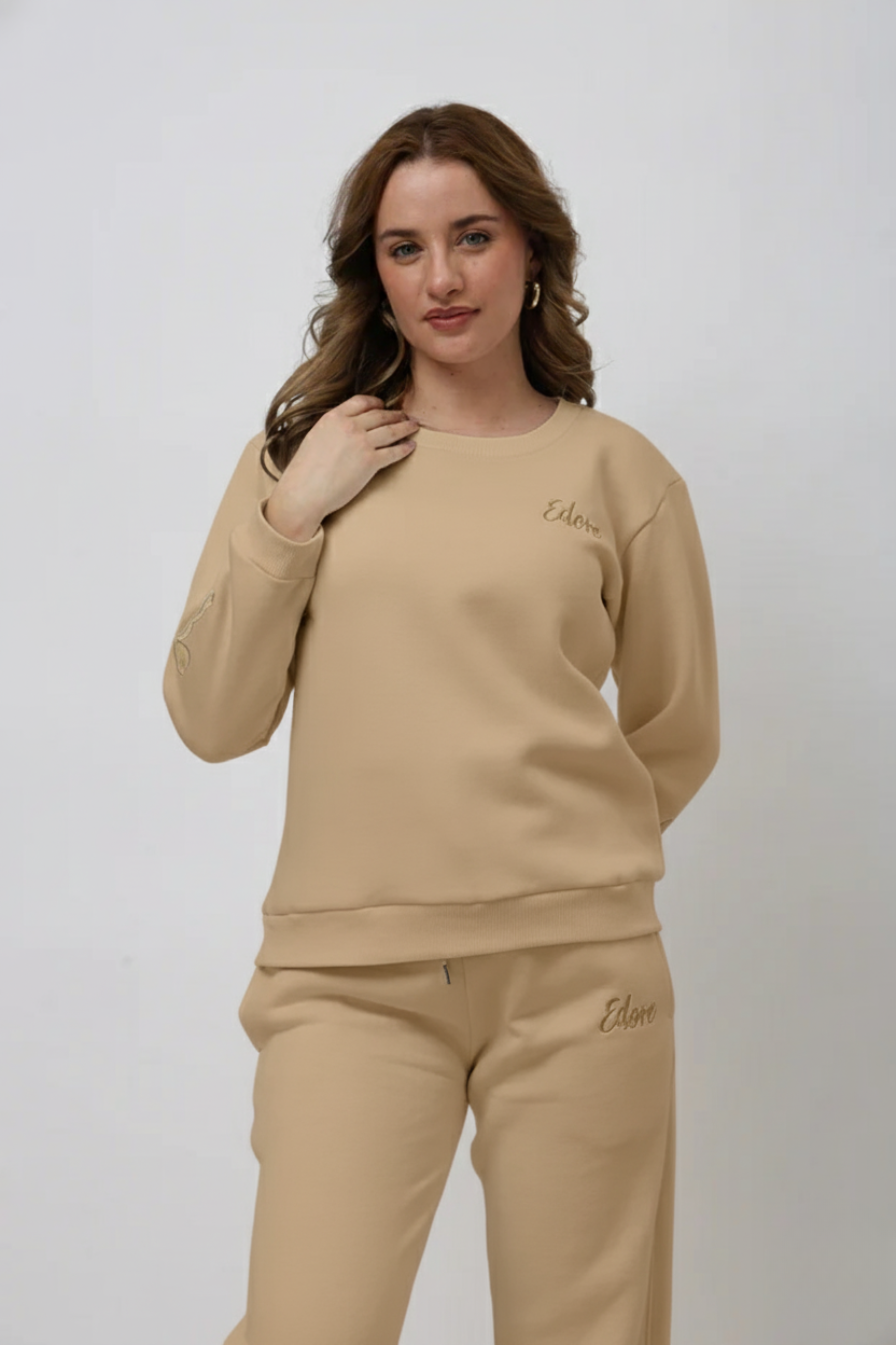 Elara Beige Sweatshirt