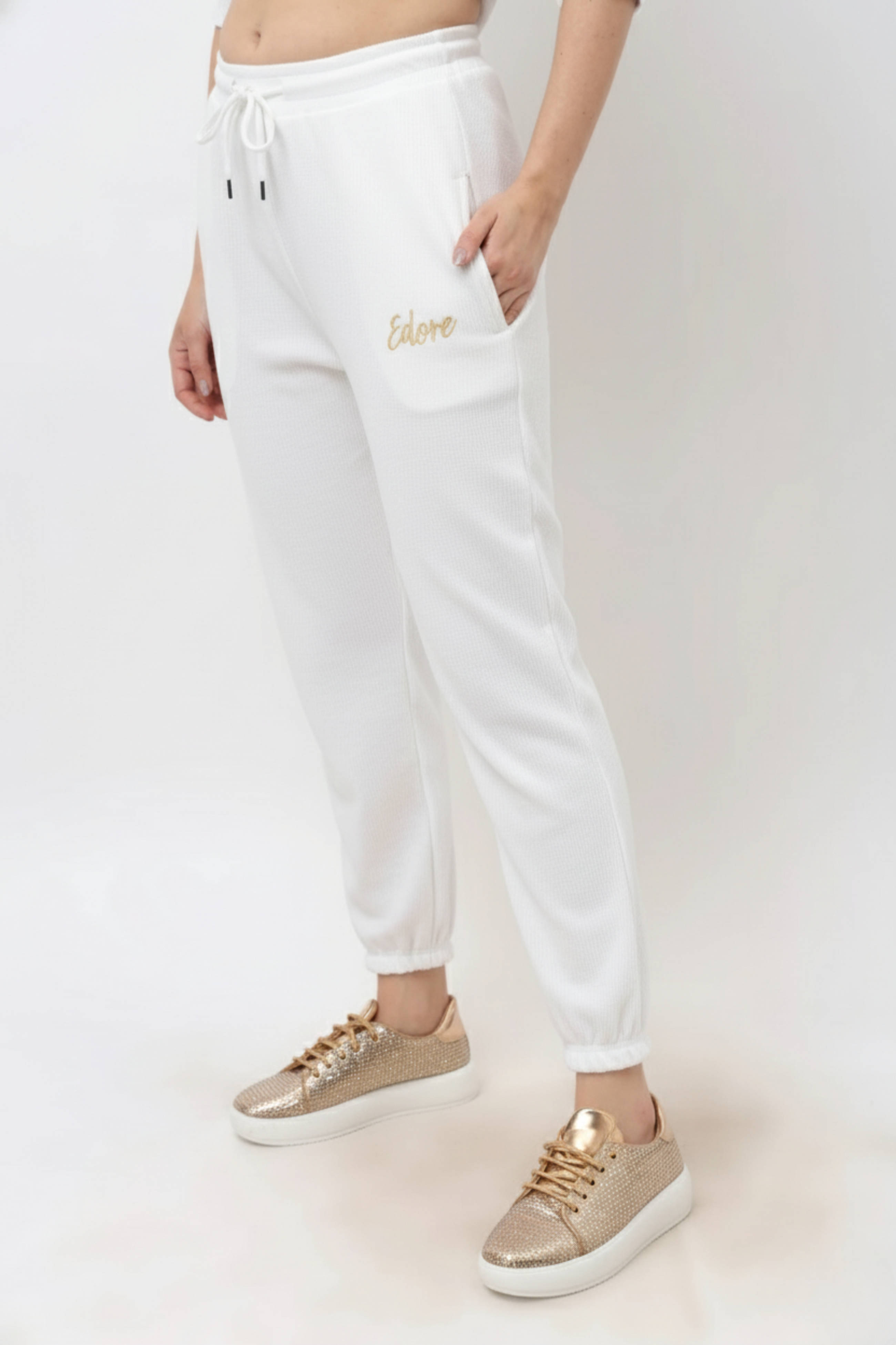 Cera White Jogger