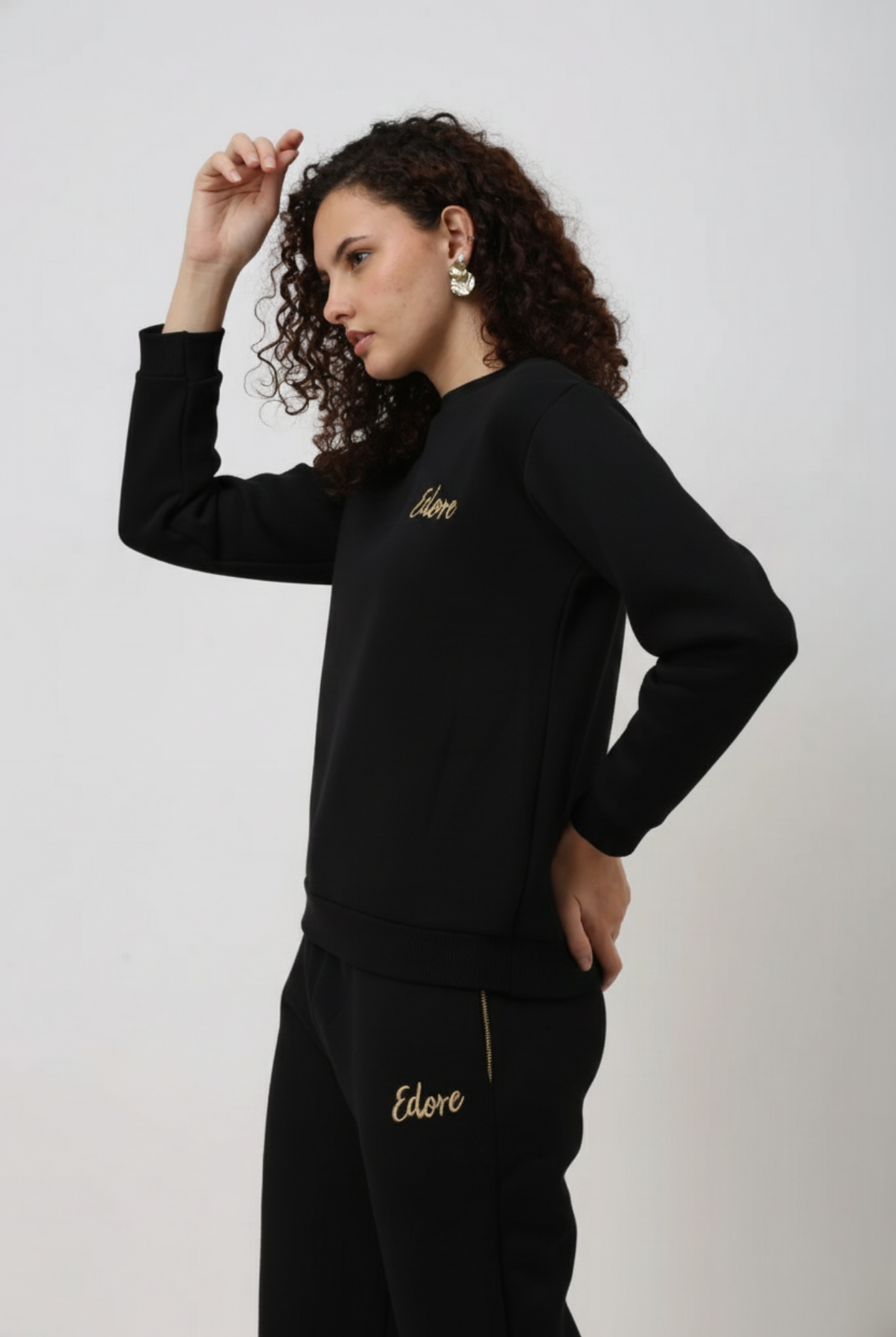 Weston Women’s Black Sweatshirt