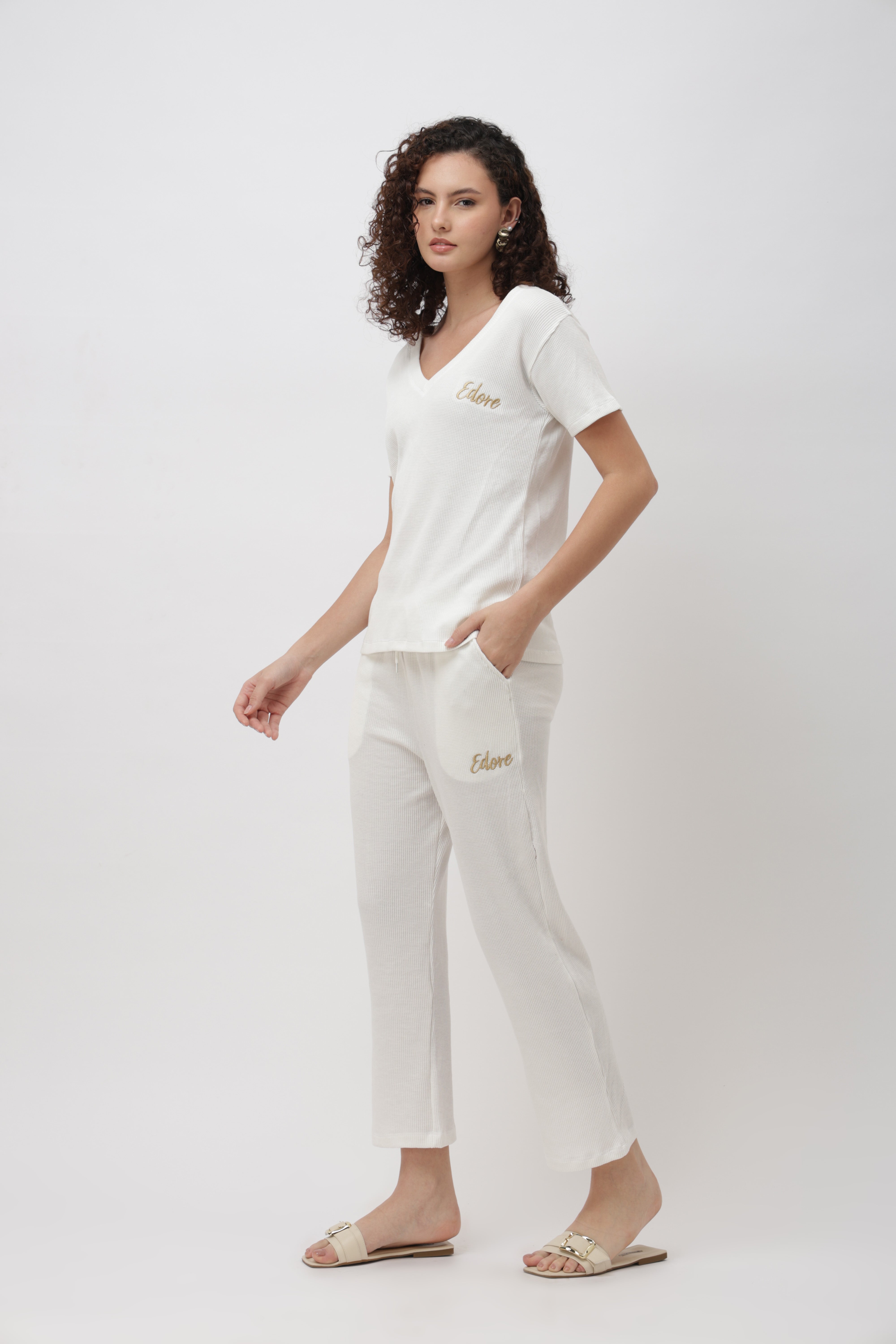 Rynel White Ribbed V-Neck T-Shirt