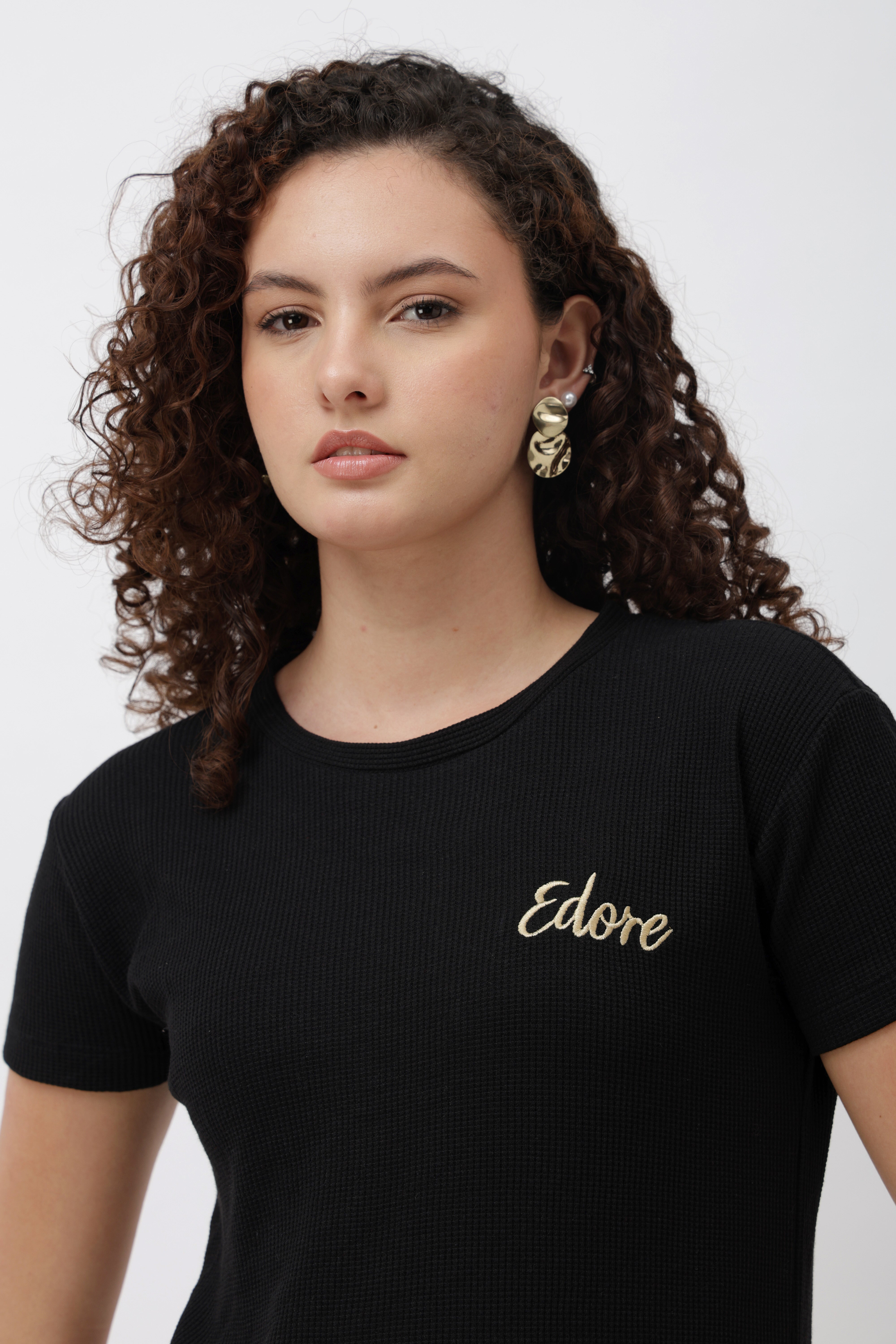 Varen Unisex Black T-Shirt