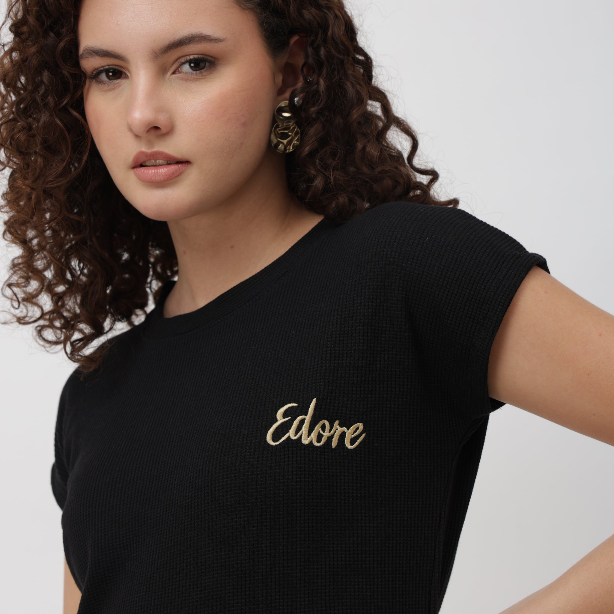 Oryn Black Short Sleeve Crew T-Shirt