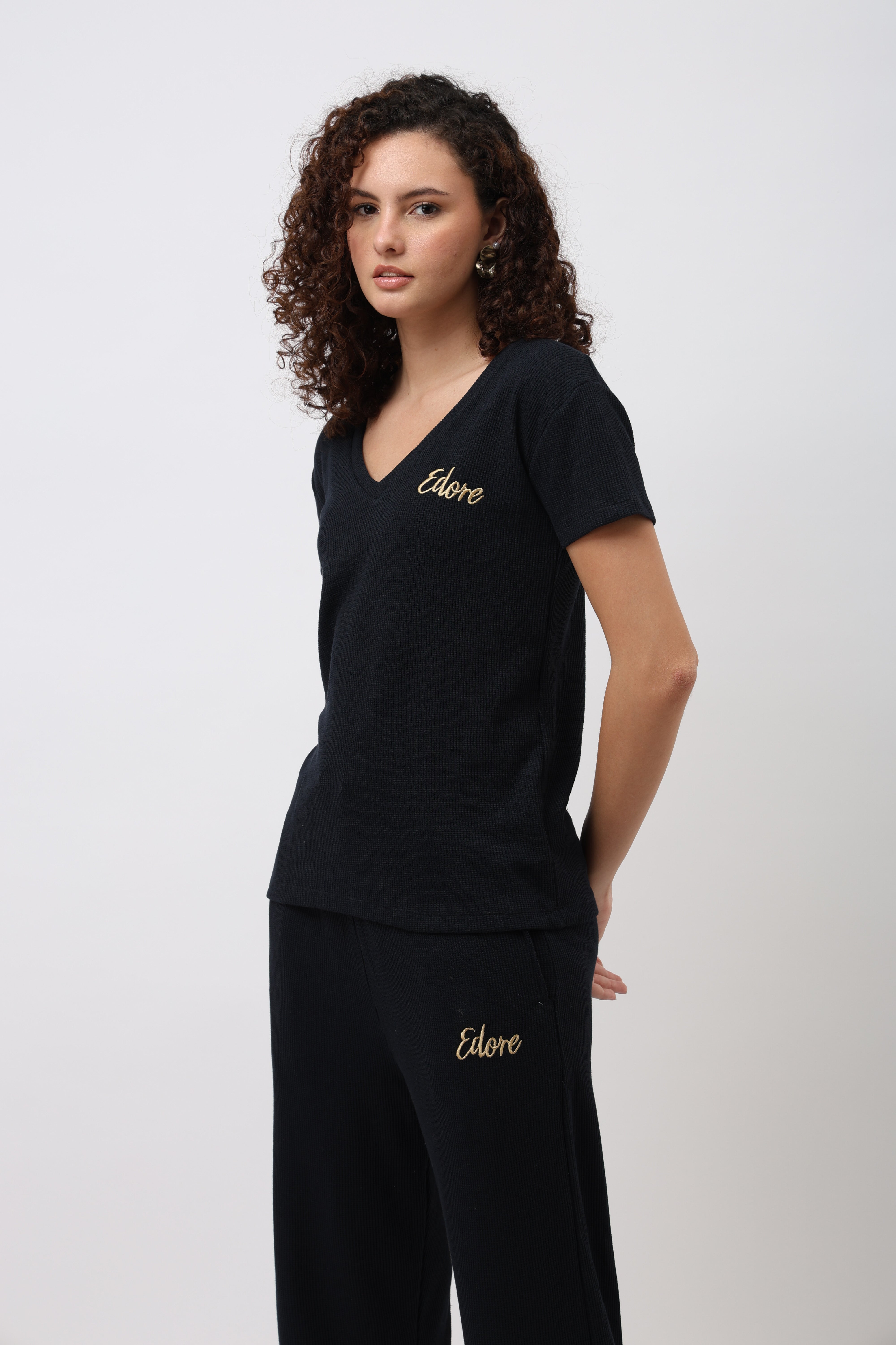 Rynel Navy Blue V-Neck Ribbed T-Shirt