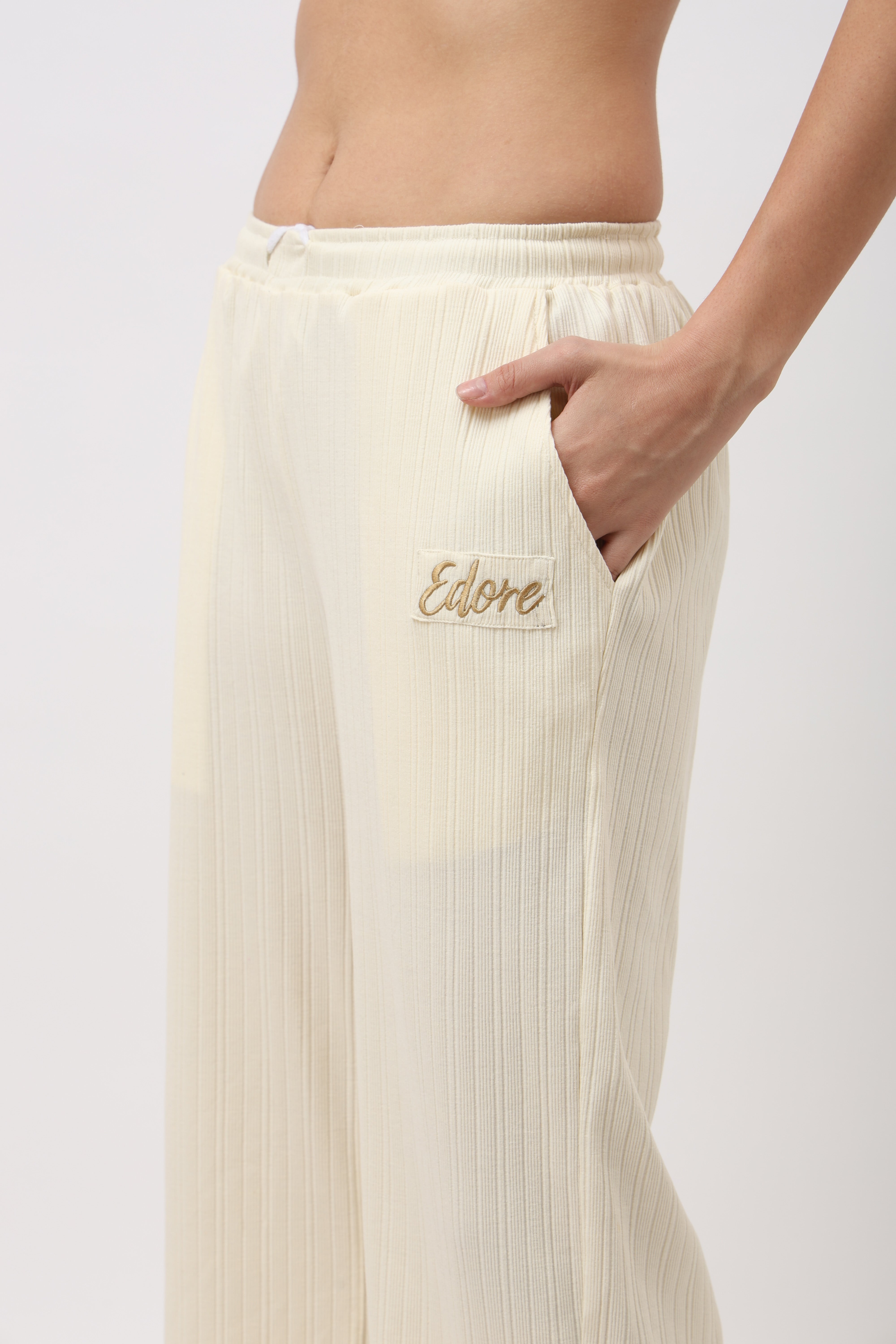 Tove Off White Relaxed Fit Pyjama