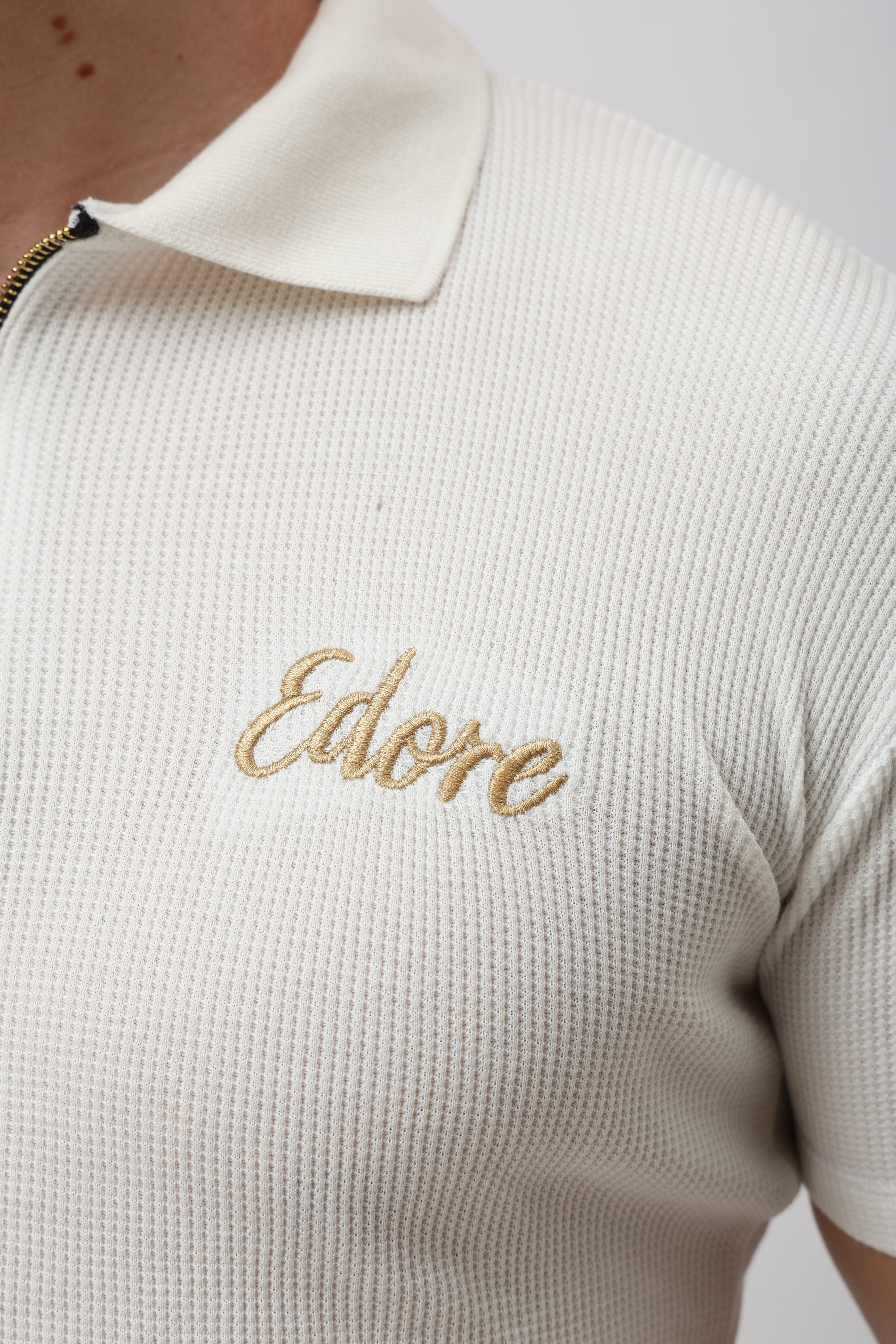 Cairn Unisex Off White Half Zip Polo T-Shirt