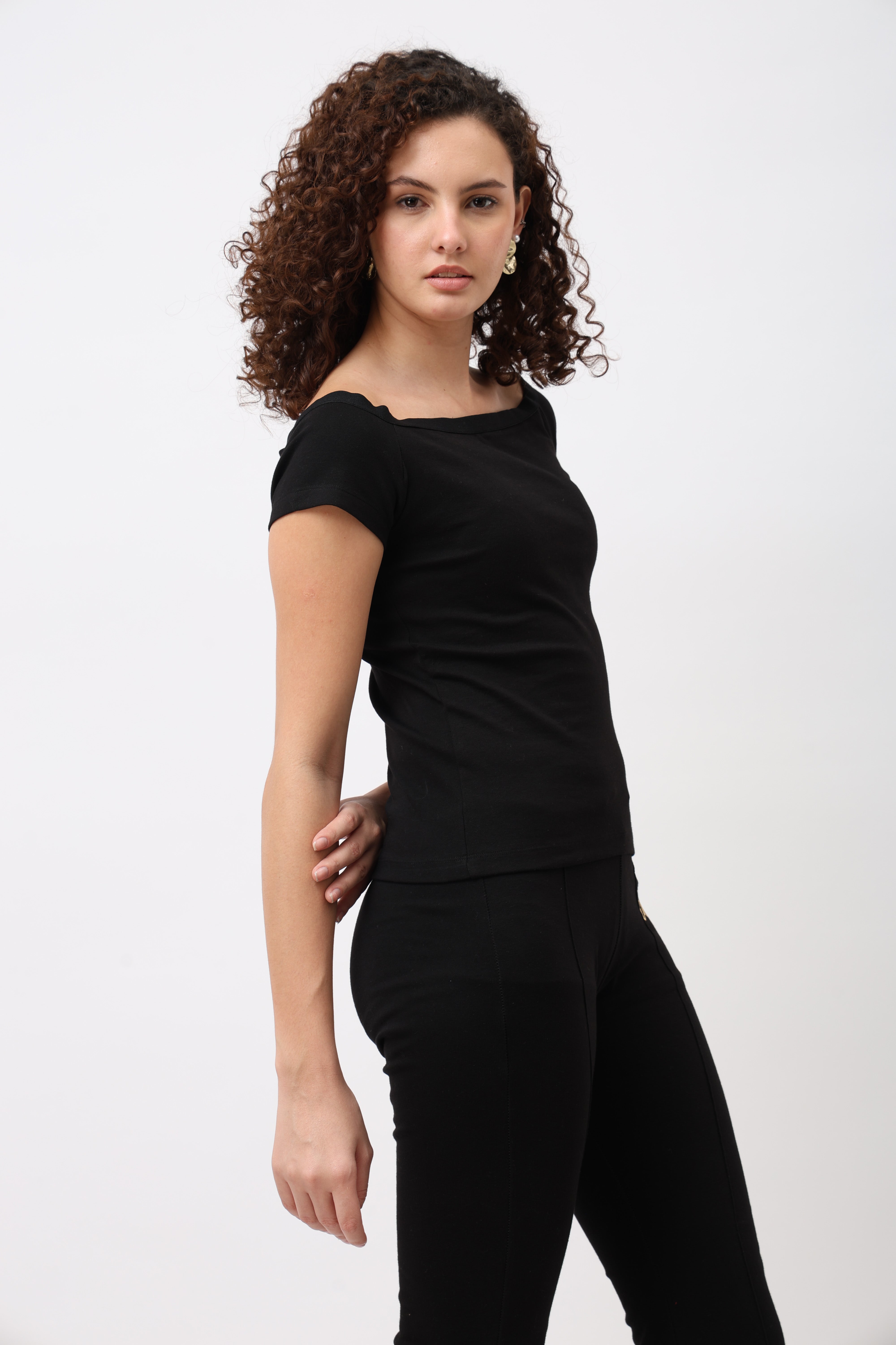 Veya Black Off-Shoulder Top