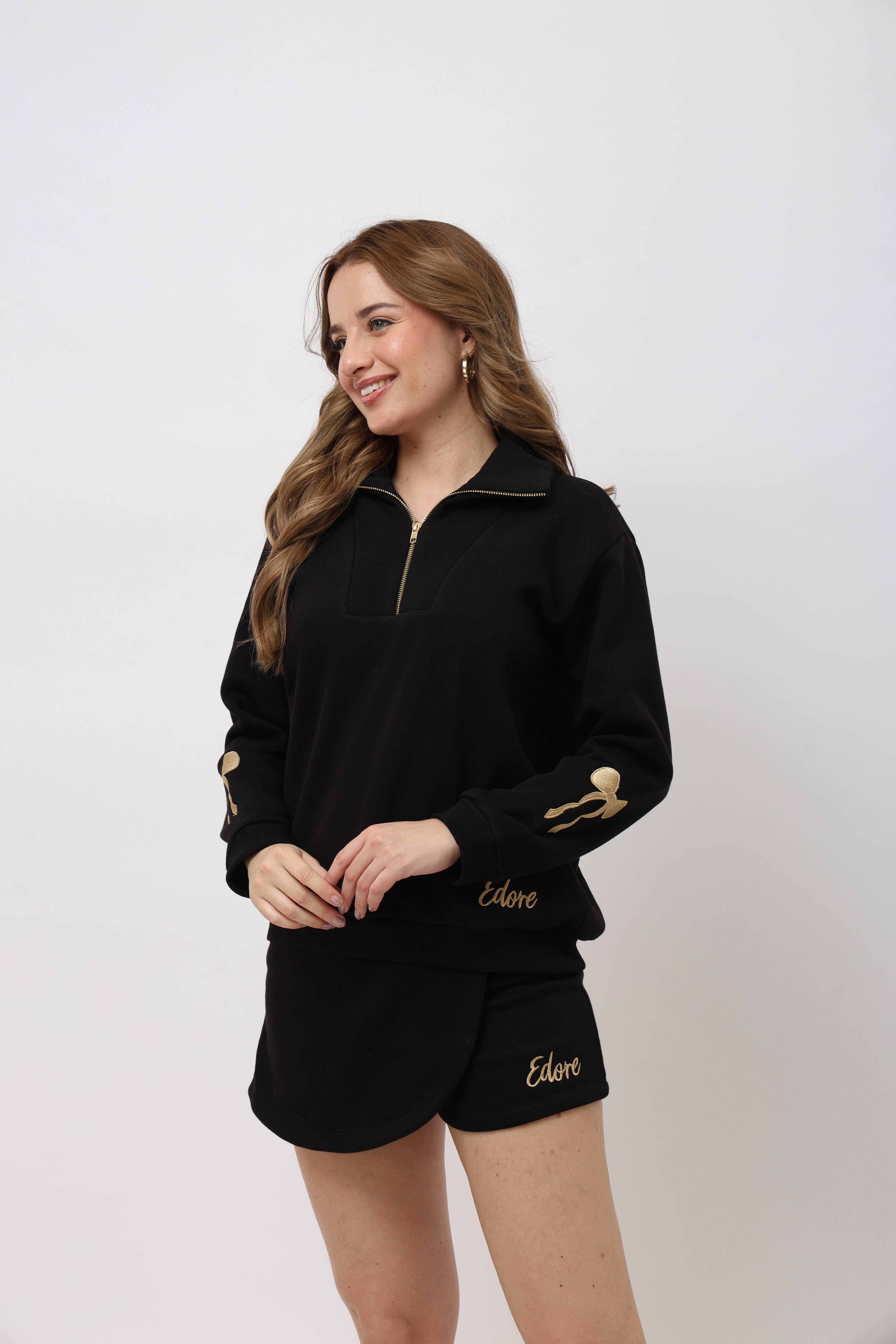 Elva Black Sweatshirt