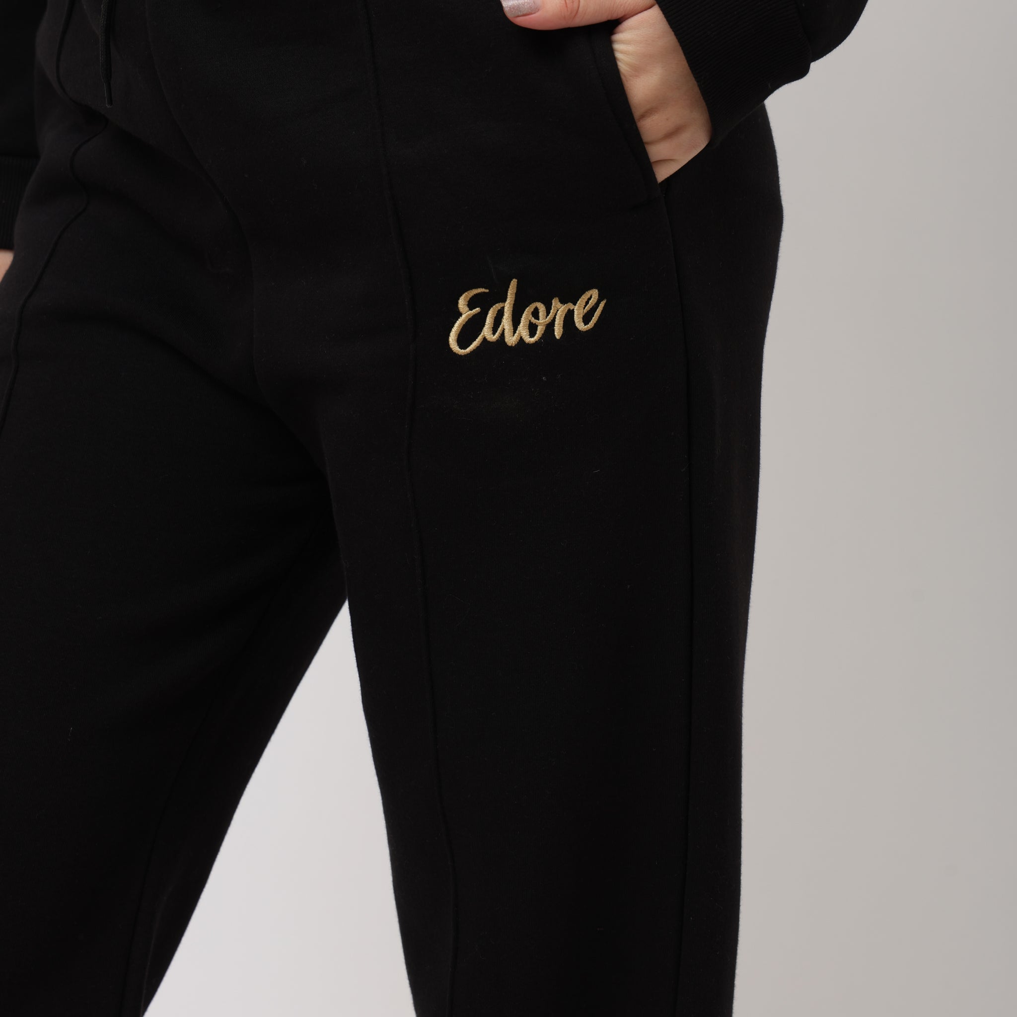 Kaia Black Relaxed Fit Pyjama