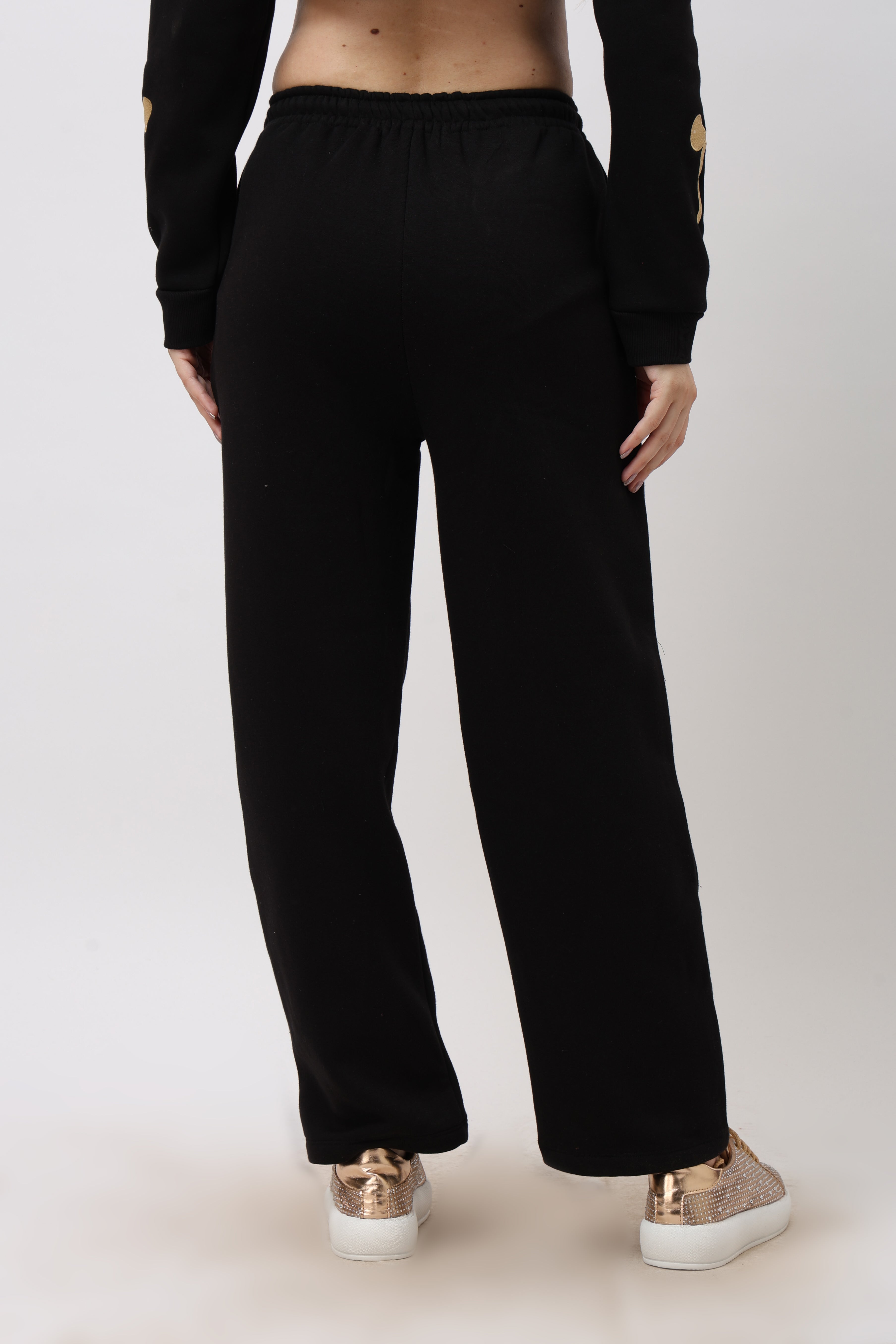 Kaia Black Relaxed Fit Pyjama