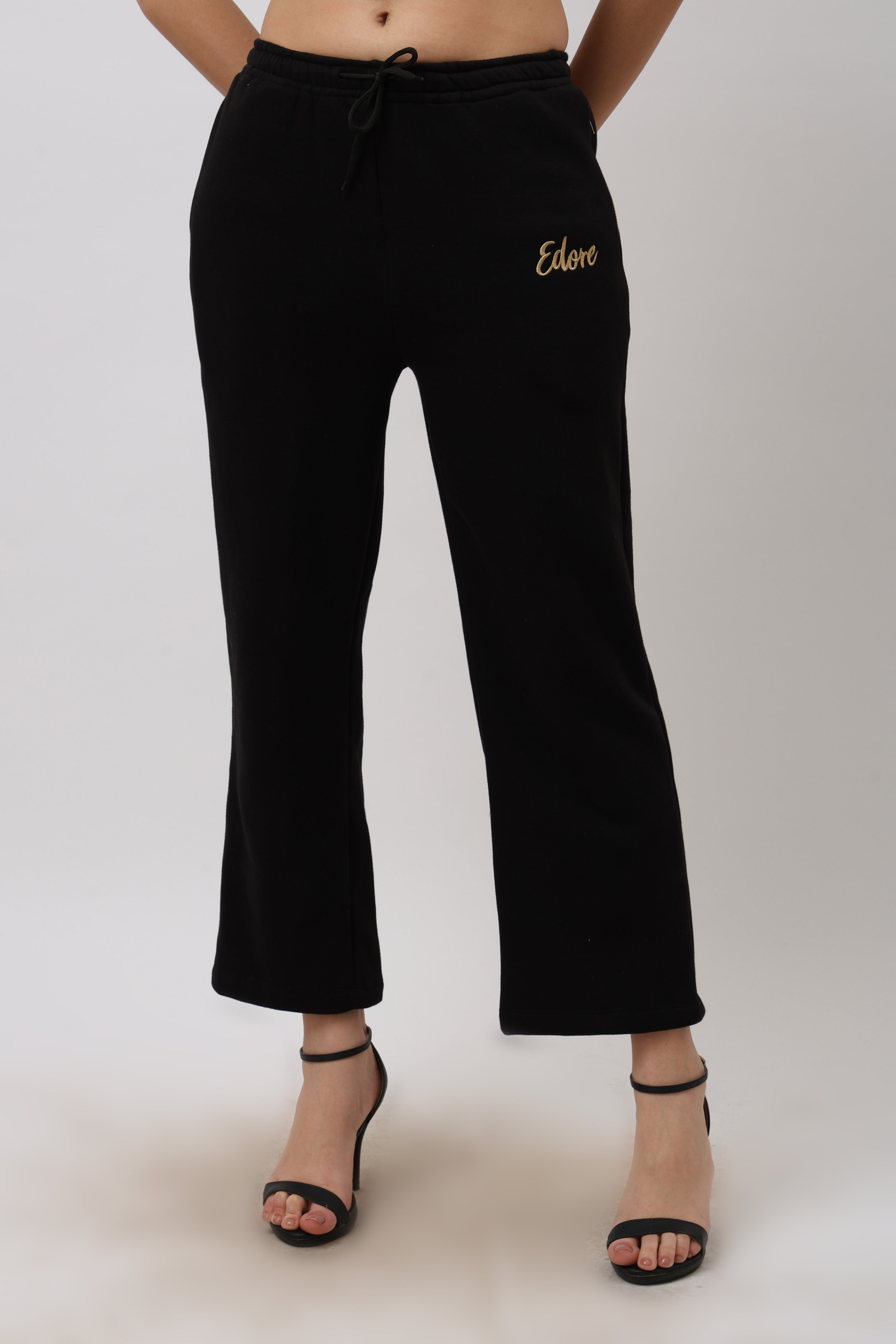 Cora Black Straight Fit Pyjama