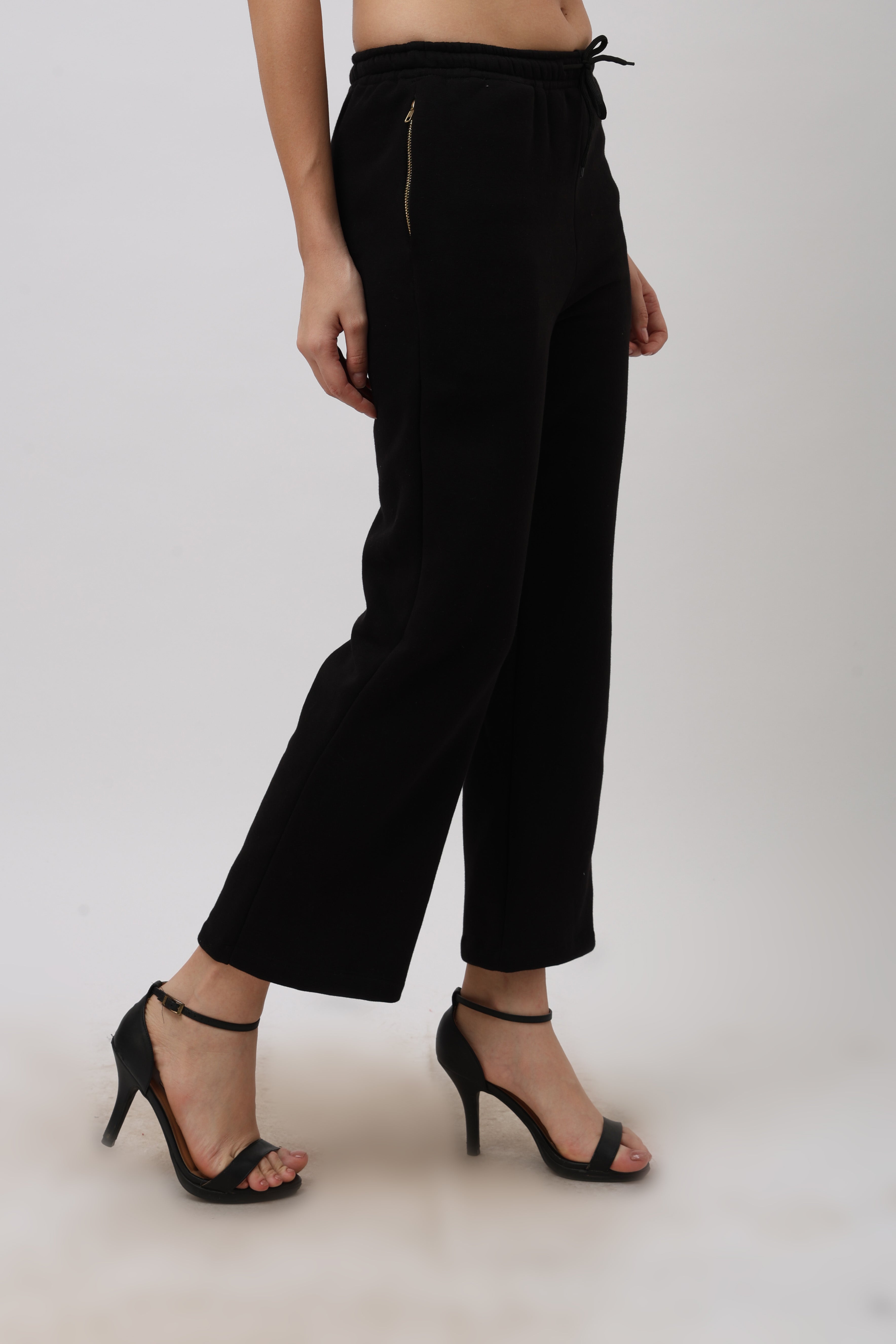 Cora Black Straight Fit Pyjama