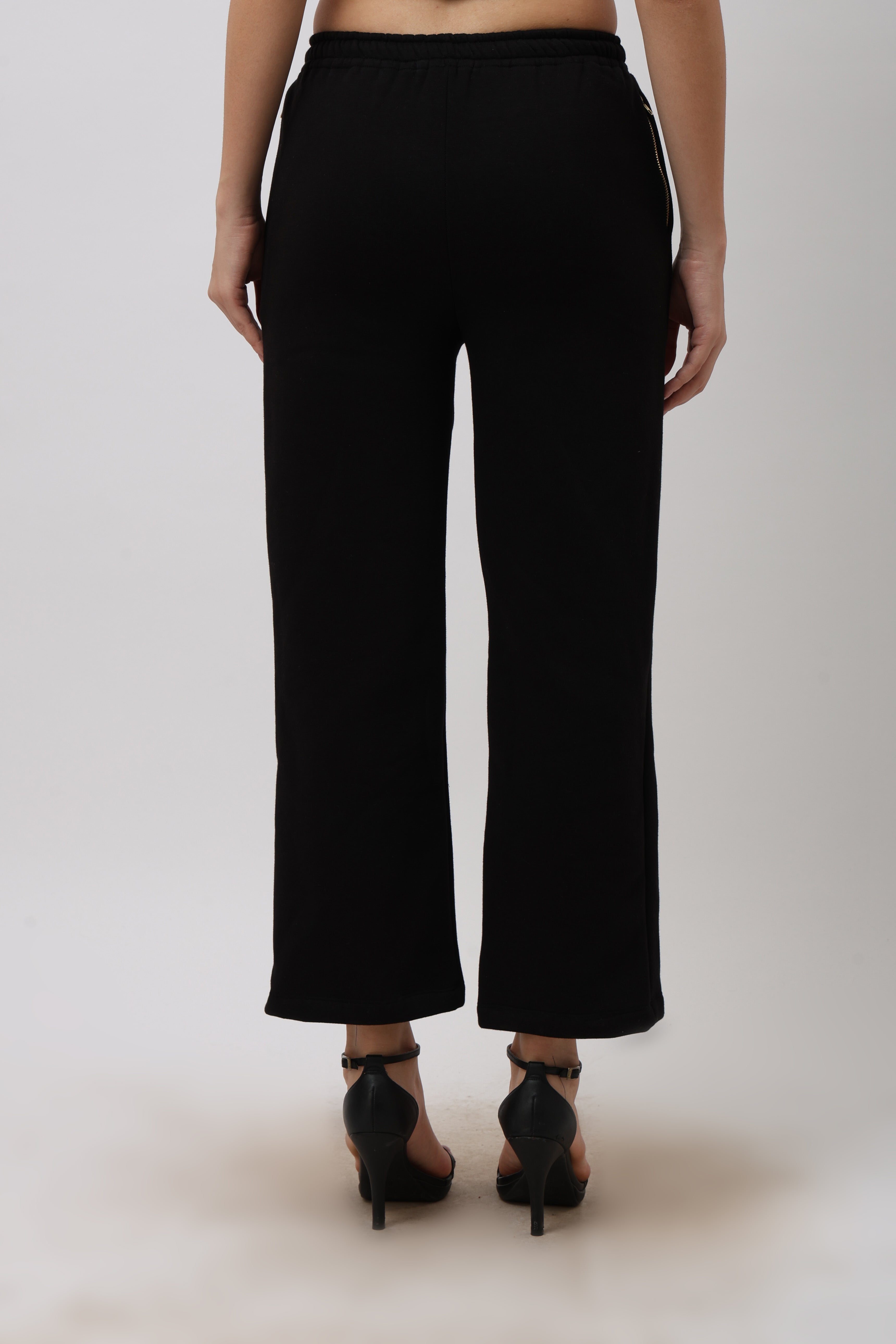 Cora Black Straight Fit Pyjama