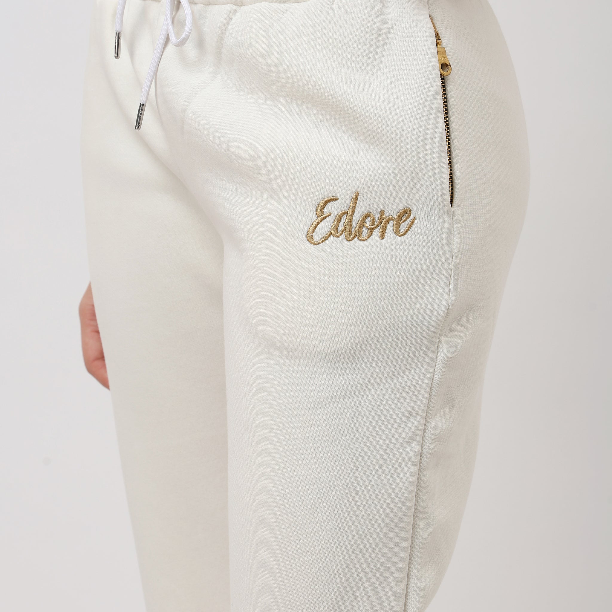 Cora Off White Straight Fit Pyjama