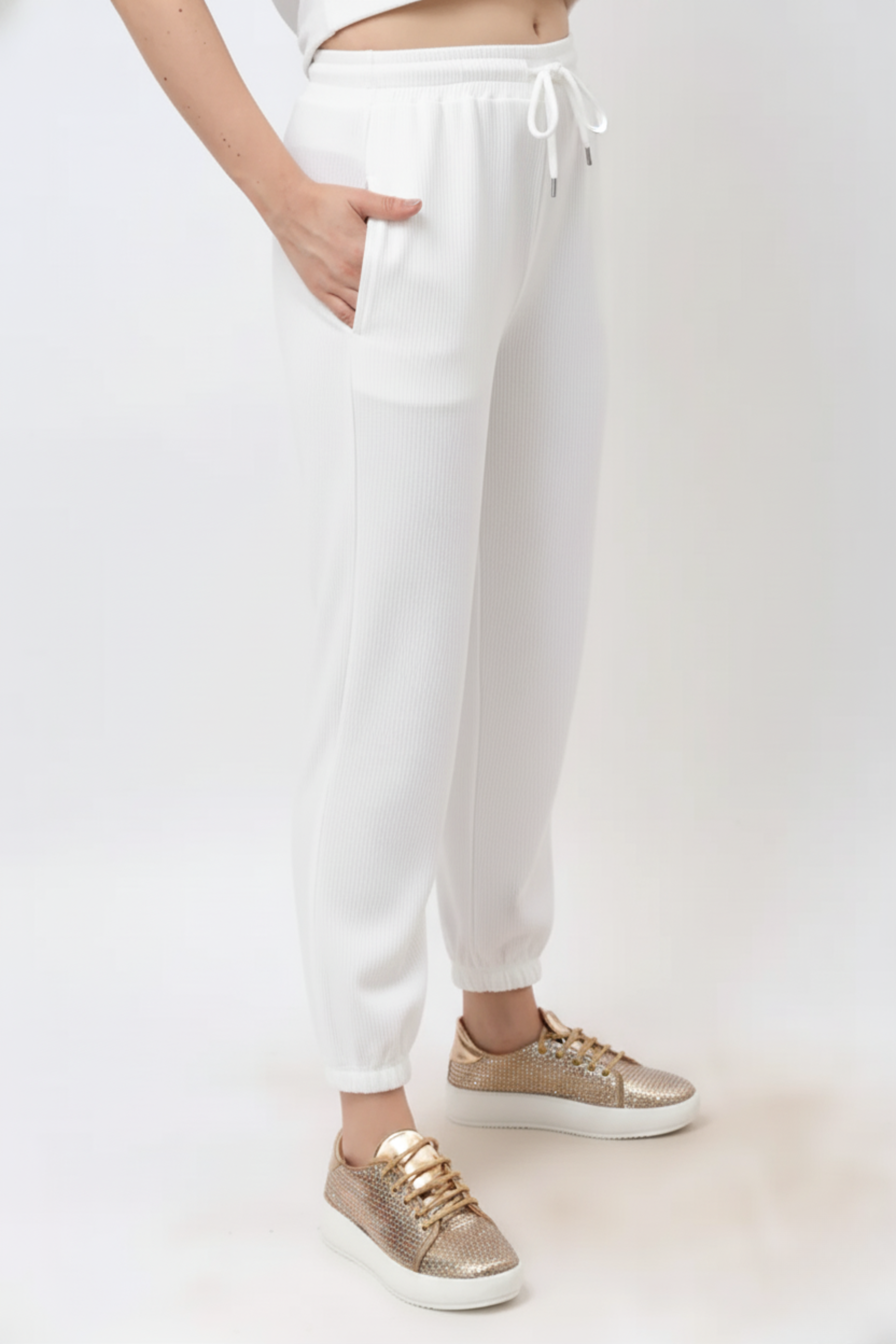 Cera White Jogger