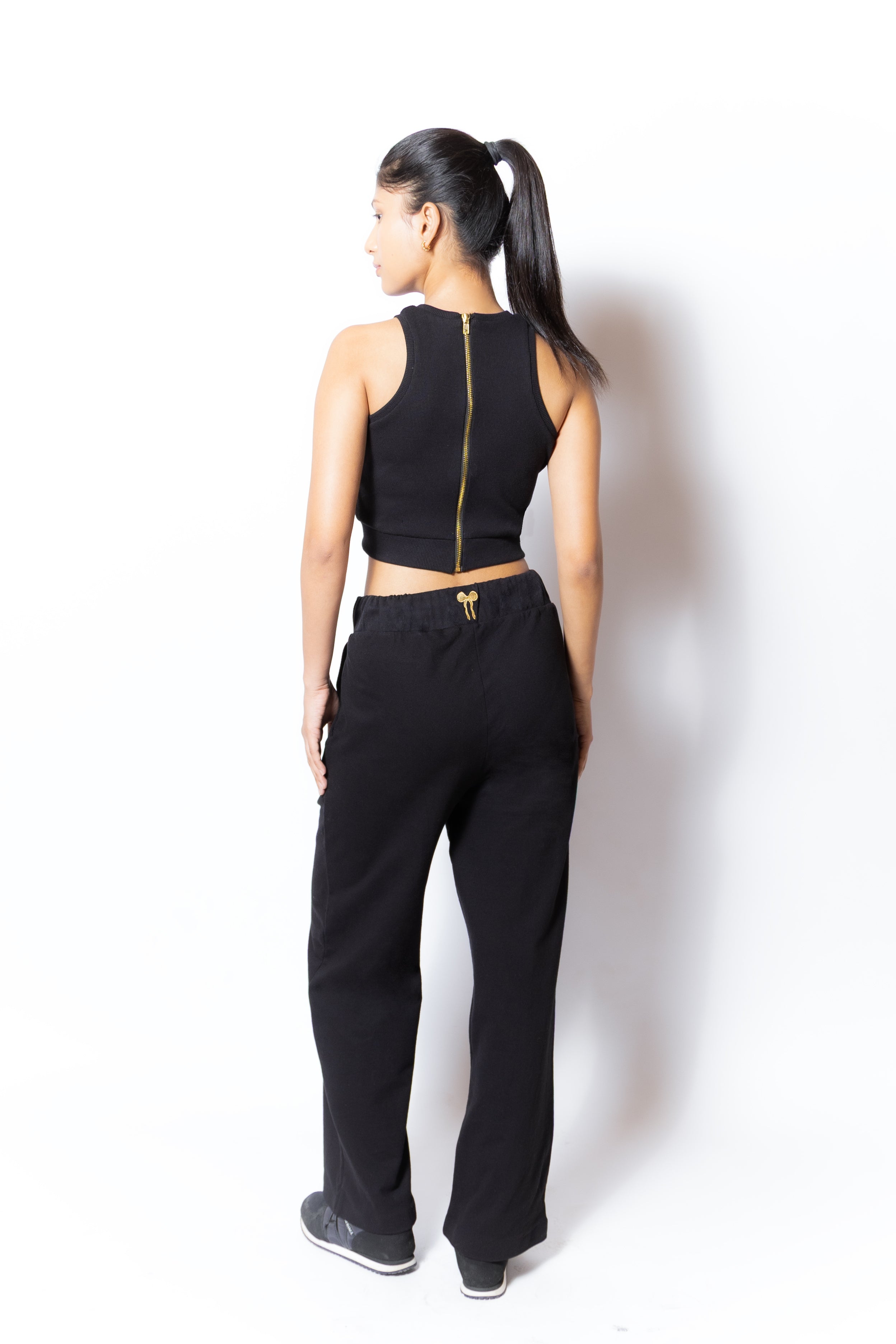 Valoir Ribbed Crop Top